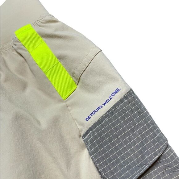 LULULEMON Multi-Pocket Cargo High-Rise Hiking Skirt Size 4 - Picture 10 of 14